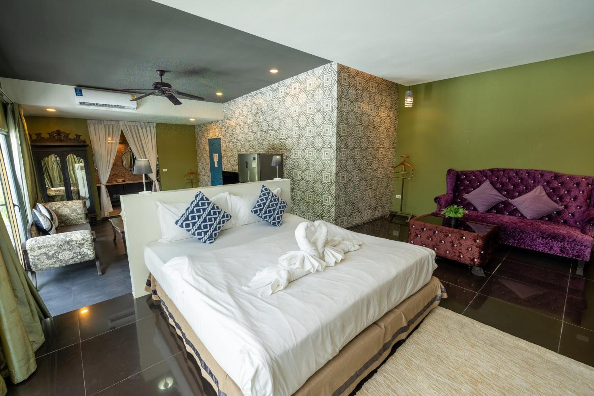 See Sea Villa Hotel Patong Buitenkant foto