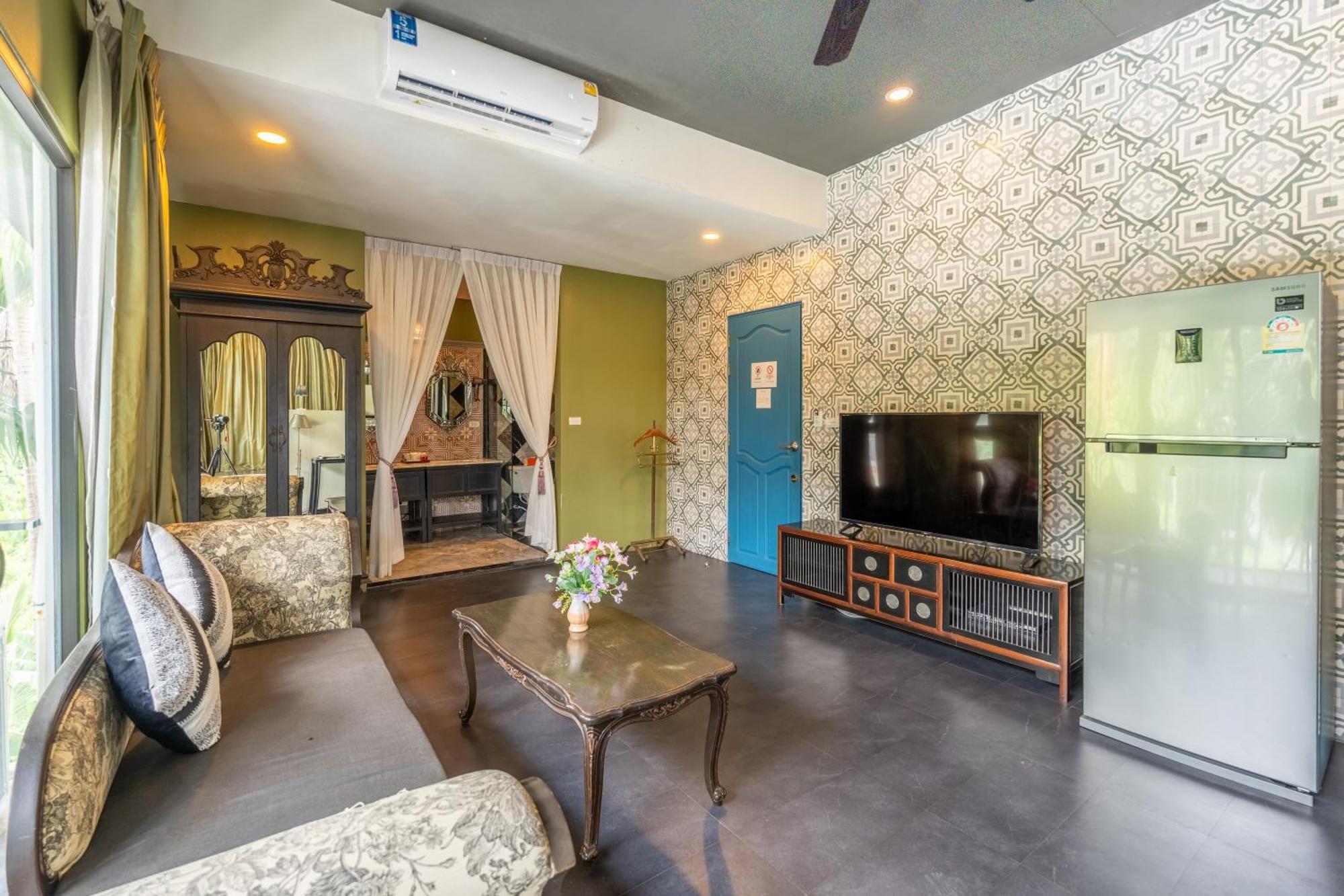 See Sea Villa Hotel Patong Buitenkant foto