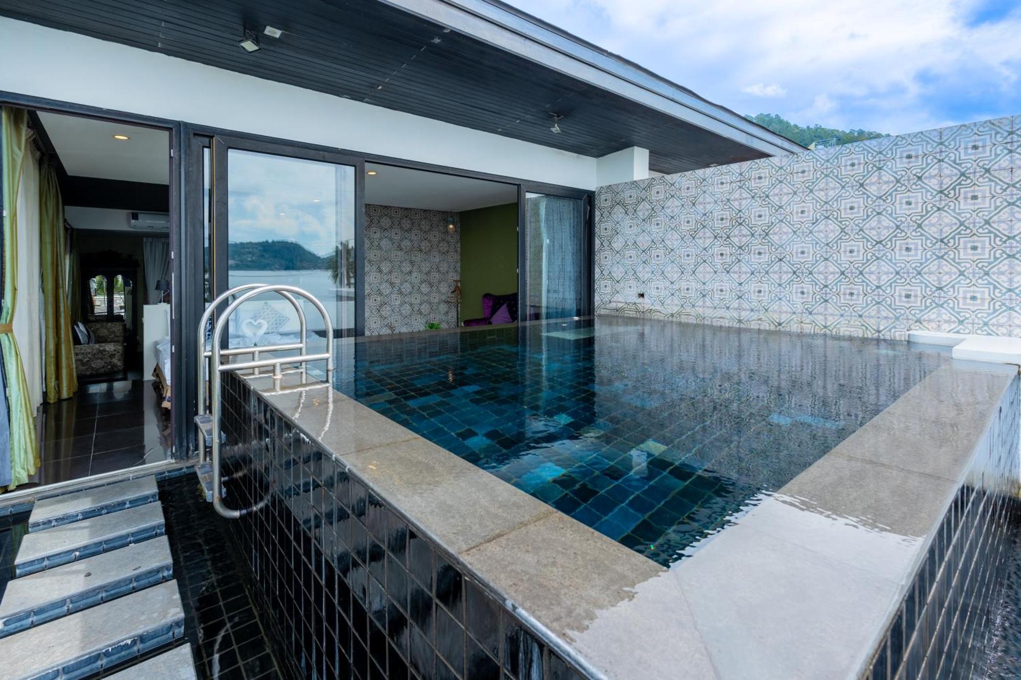 See Sea Villa Hotel Patong Buitenkant foto